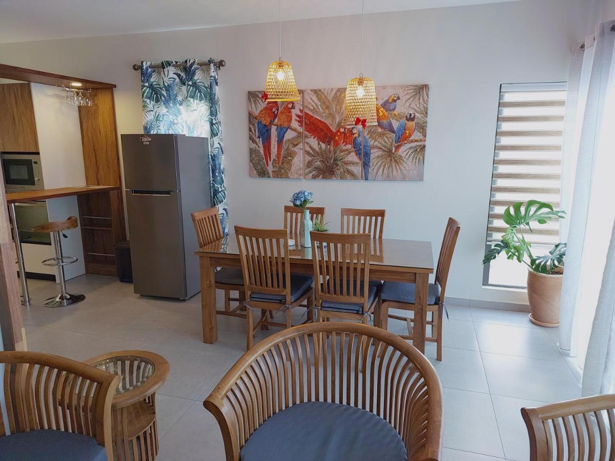 Golden Square Villa & Private Pool Flic-en-Flacq Екстериор снимка