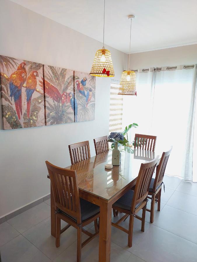 Golden Square Villa & Private Pool Flic-en-Flacq Екстериор снимка